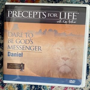Kay Arthur DVD Daniel Bible study